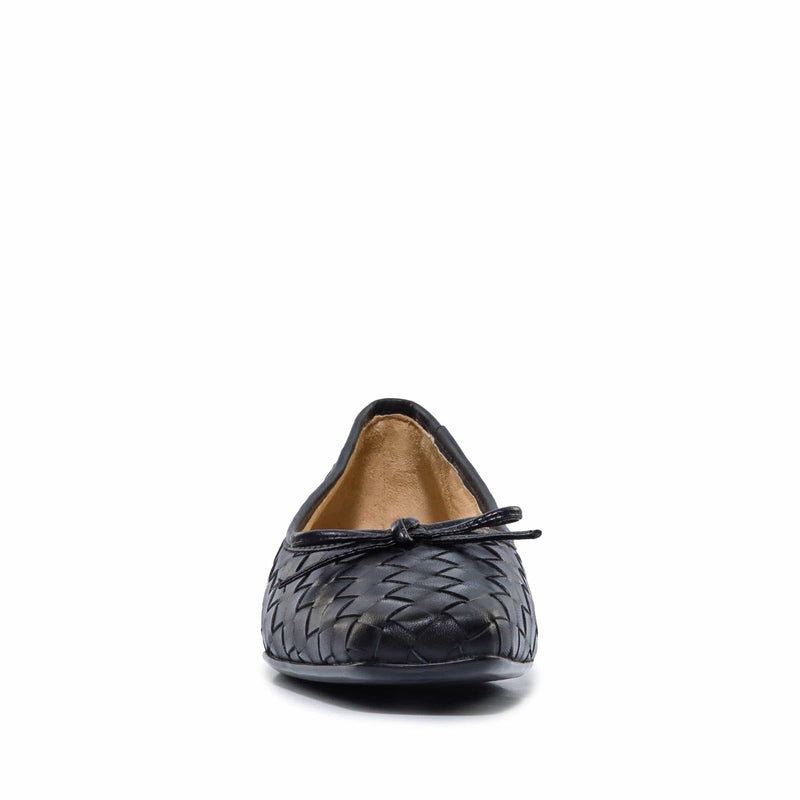 Black Bernardo Gwynn Woven Women Ballet Flats | EDR39100UO