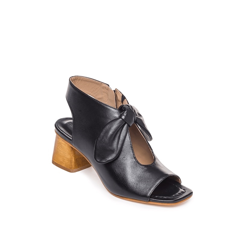 Black Bernardo Lizzie Women Booties | SLT6386CM