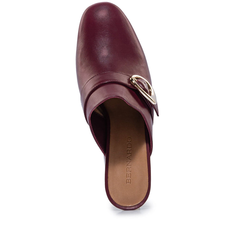 Dark Red Bernardo Natasia Women Mules | ZDH87100BK