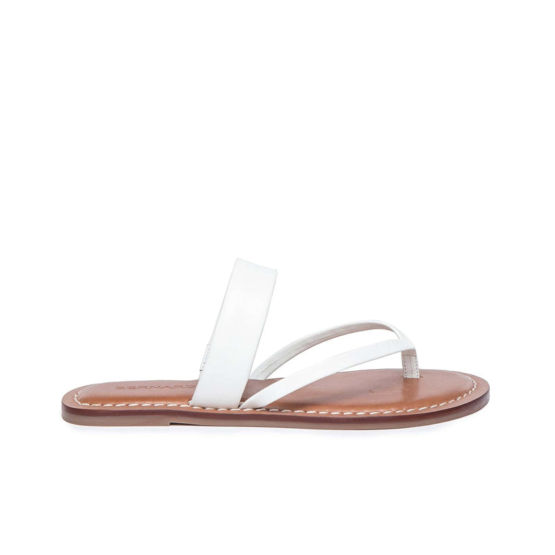 White Bernardo Leia Thong Women Flat Sandals | GXY2157UH