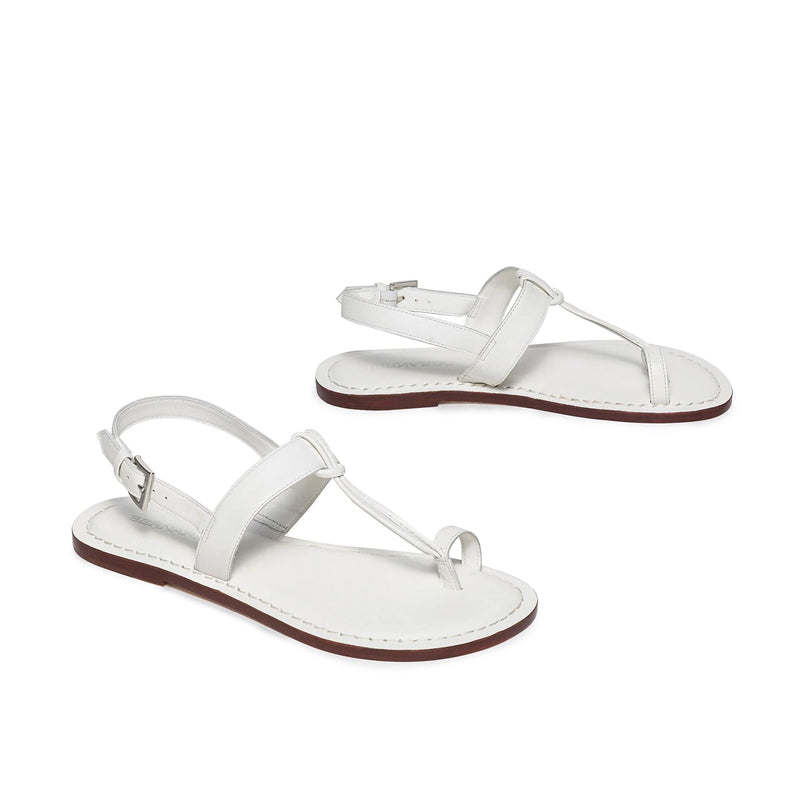 White Bernardo Maverick 2 Toe Ring Women Flat Sandals | WMP2847NU